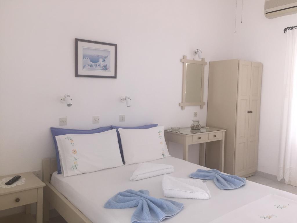 Anna'S Studio Piso Livadi Dış mekan fotoğraf