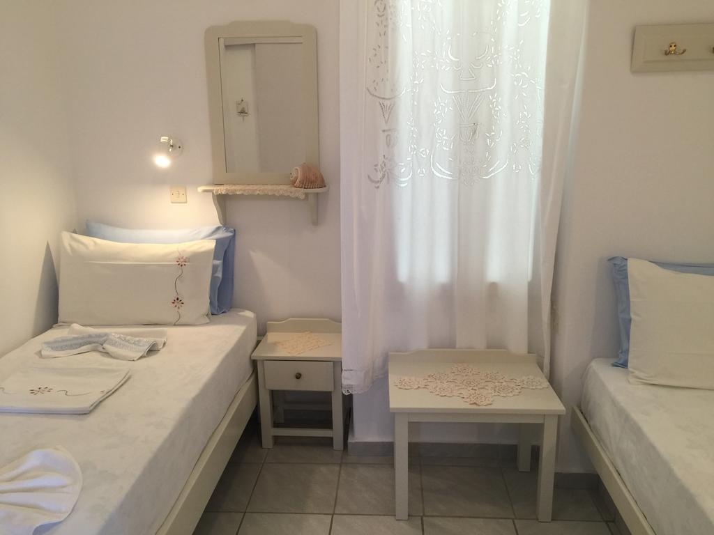 Anna'S Studio Piso Livadi Dış mekan fotoğraf