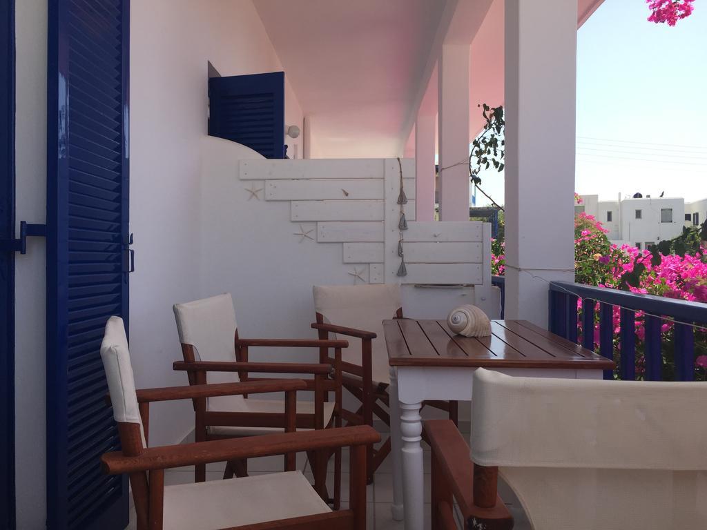 Anna'S Studio Piso Livadi Dış mekan fotoğraf