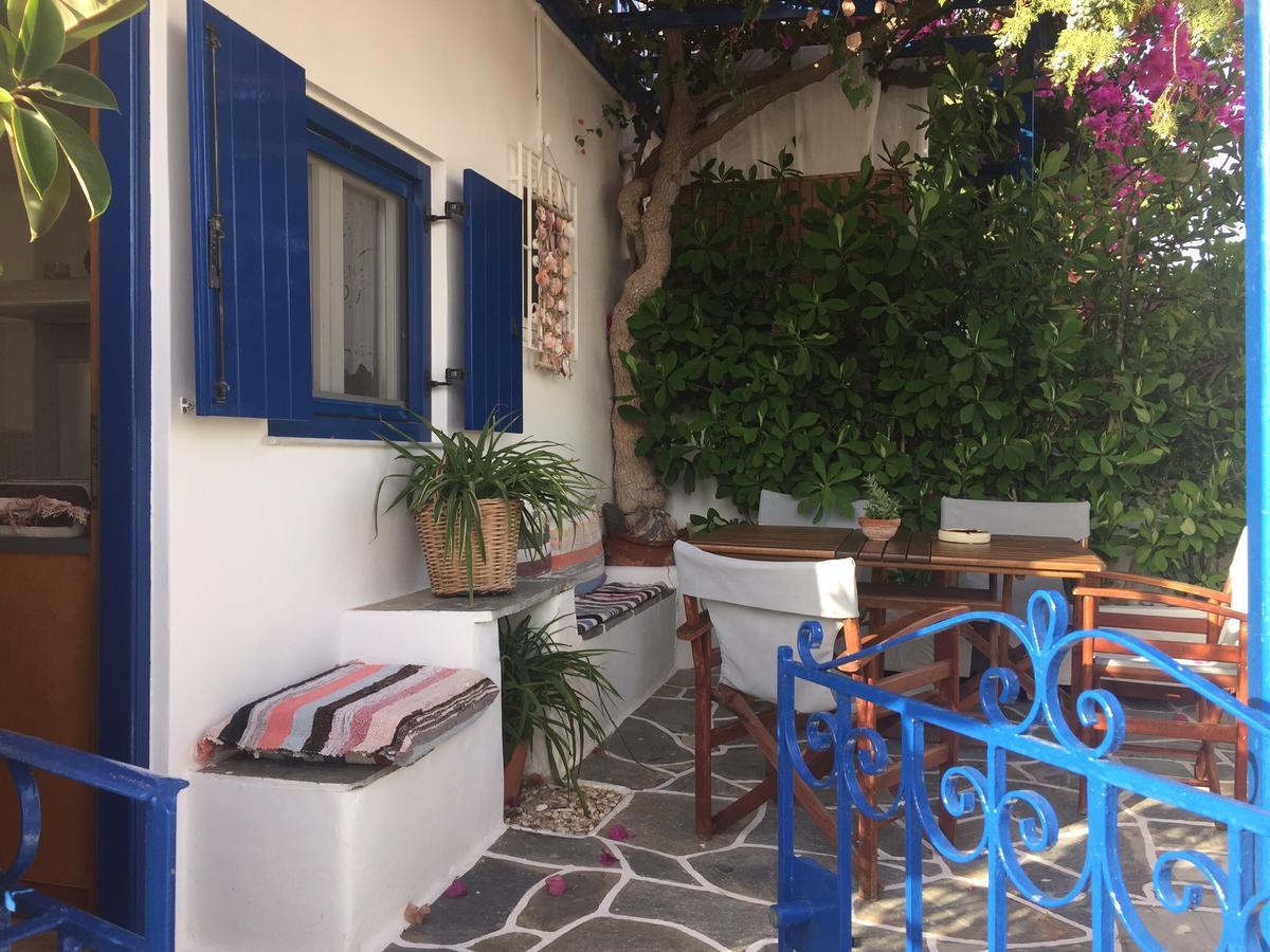 Anna'S Studio Piso Livadi Dış mekan fotoğraf